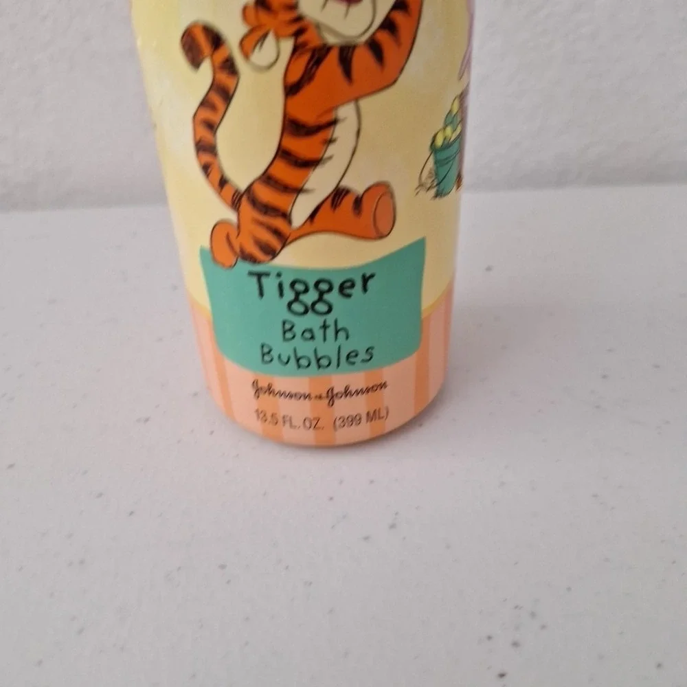 Vtg NEW FULL 1992 Johnson & Johnson TIGGER Bubble Bath‎ Collector's - Disney
